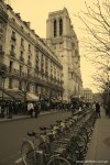 Travel-Photography-France-Paris-in-black-and-white-sepia-Gallery-Pictures-119.jpg