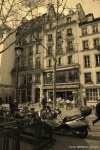 Travel-Photography-France-Paris-in-black-and-white-sepia-Gallery-Pictures-135.jpg