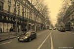 Travel-Photography-France-Paris-in-black-and-white-sepia-Gallery-Pictures-208.jpg