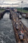 Panama-Canal-Crossing-Locks-Miraflores-Gatun-10.jpg