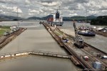 Panama-Canal-Crossing-Locks-Miraflores-Gatun-2.jpg